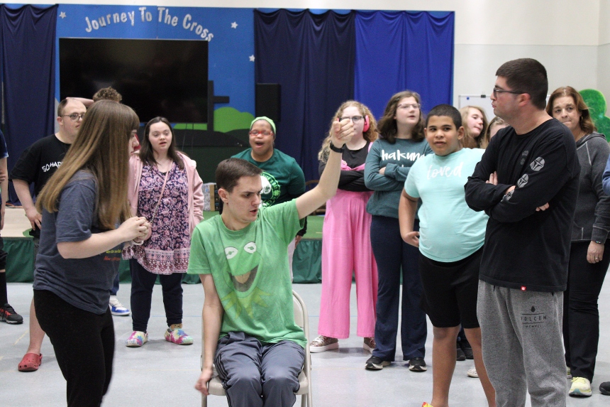The cast rehearses for STEP VA's upcoming performance of "Seussical Jr."